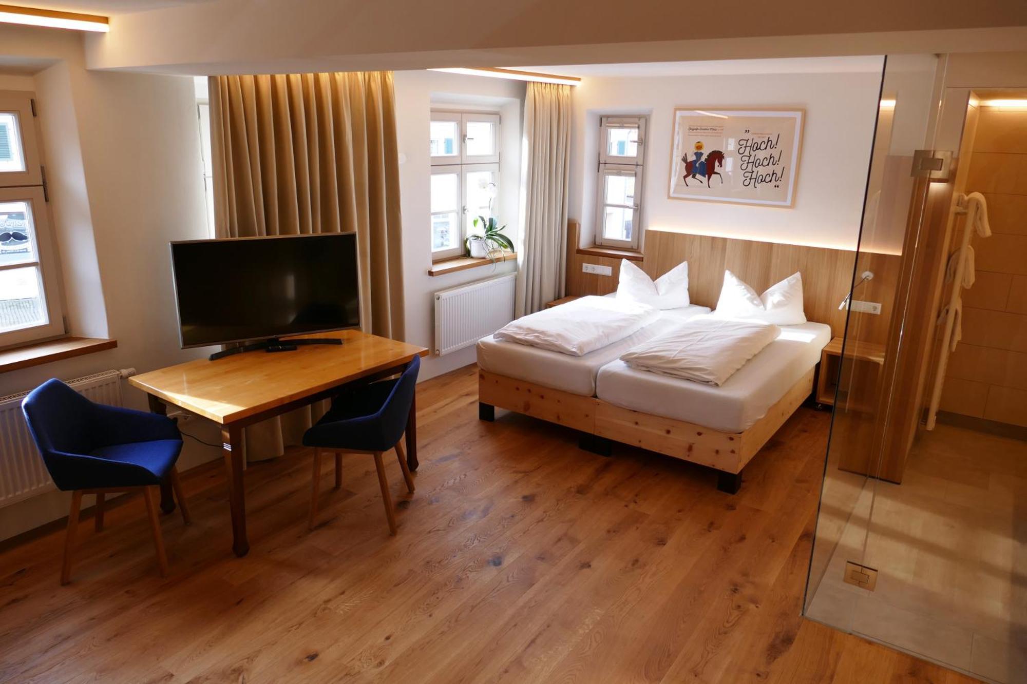 Hotel Zum Schwarzen Ross Und Gutmann Zur Post هيلبولتشتاين المظهر الخارجي الصورة