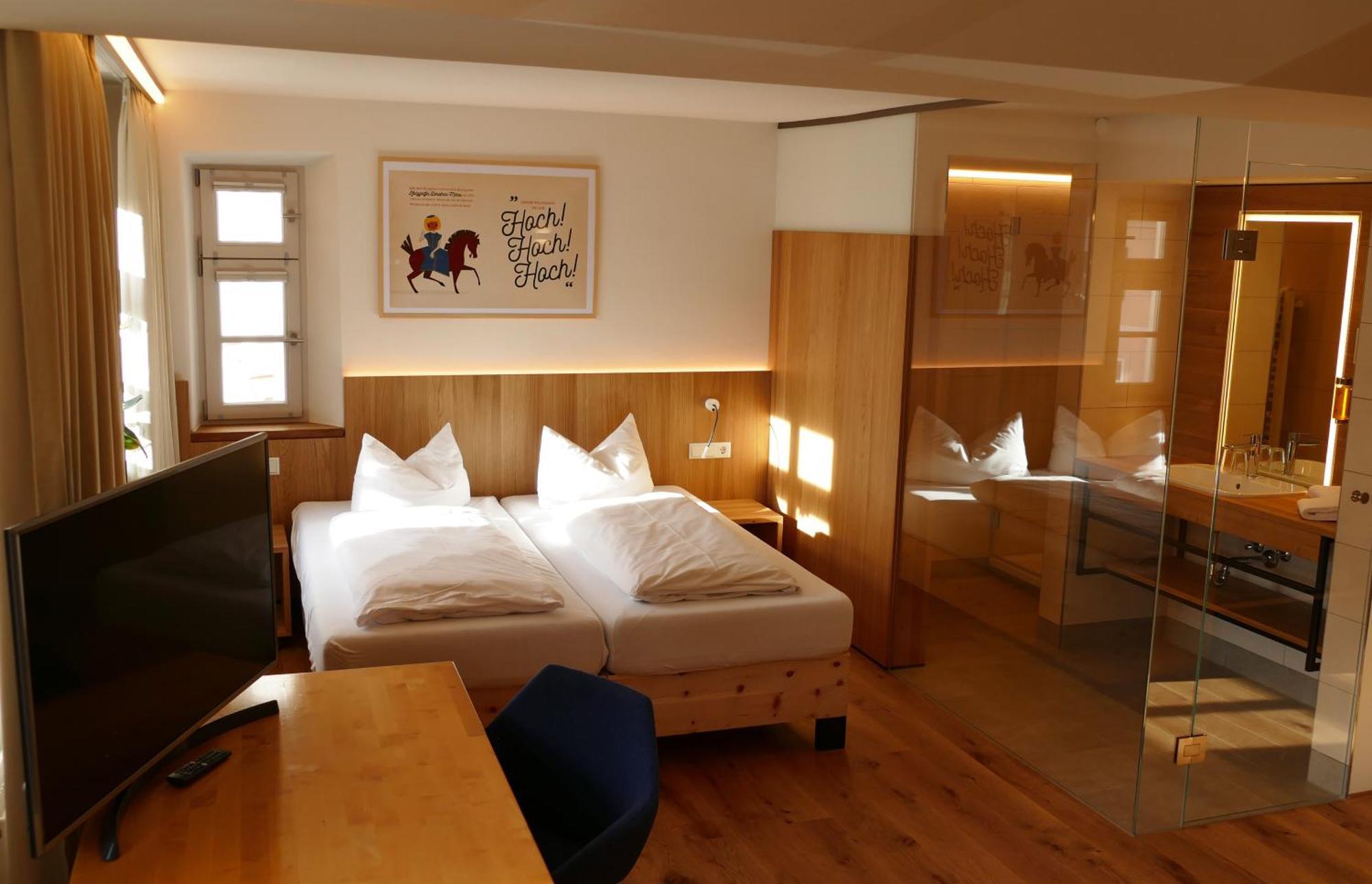 Hotel Zum Schwarzen Ross Und Gutmann Zur Post هيلبولتشتاين المظهر الخارجي الصورة