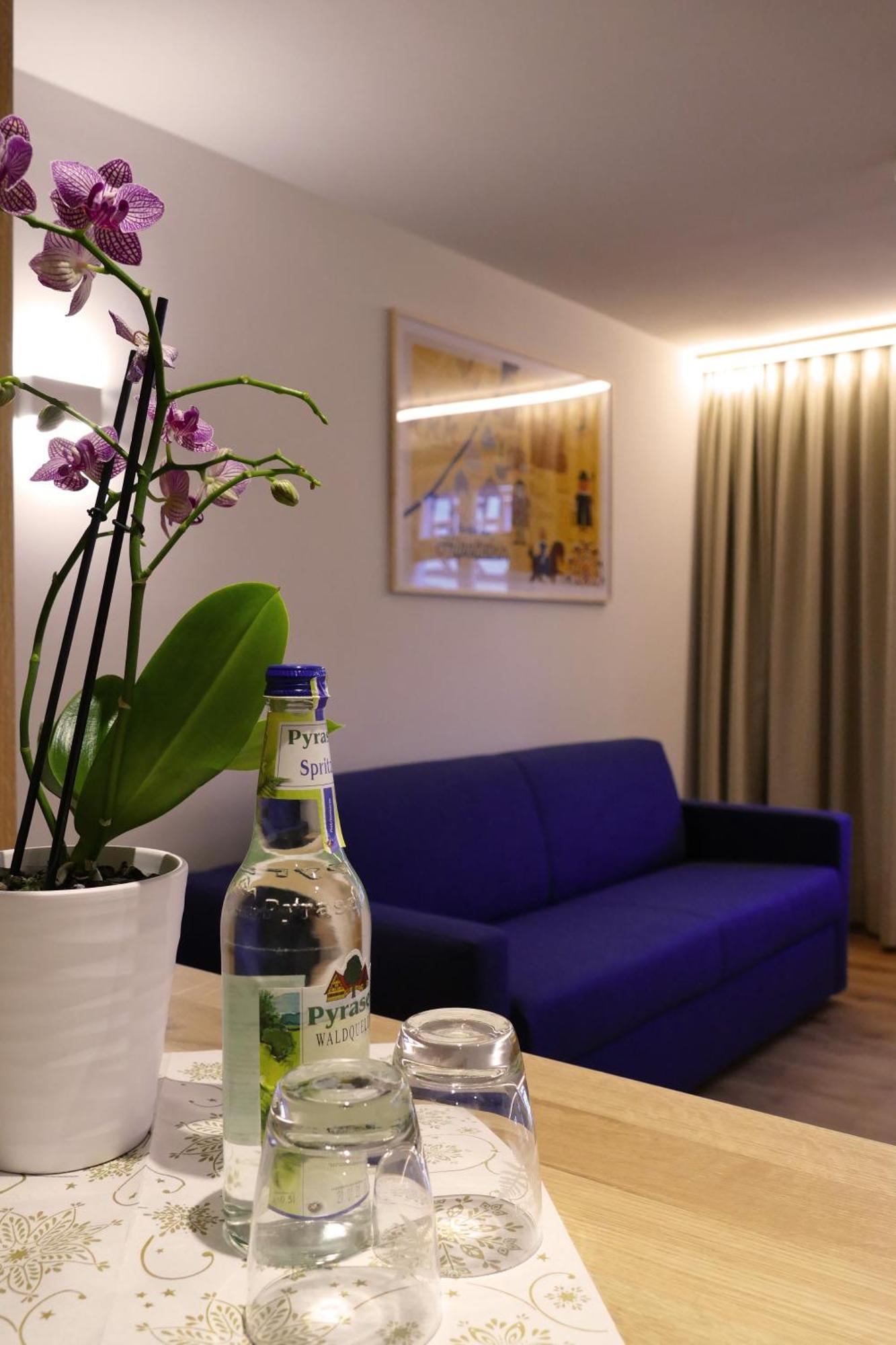 Hotel Zum Schwarzen Ross Und Gutmann Zur Post هيلبولتشتاين المظهر الخارجي الصورة